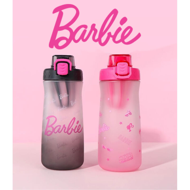 Barbie バービー 直飲みウォーターボトル 大容量 日本未入荷
