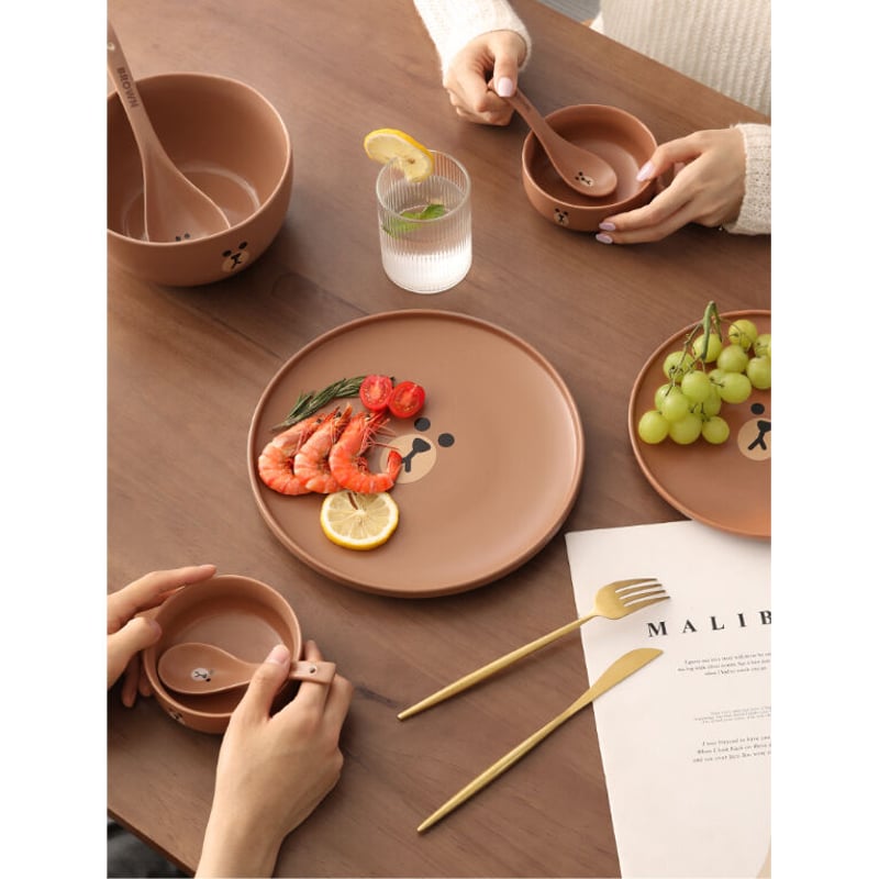 □受注発注商品 LINE FRIENDS 1人/2人用食器セット | aboo