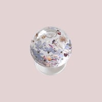 Flower snow dome grip