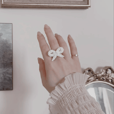 whipped cream ribbon ring