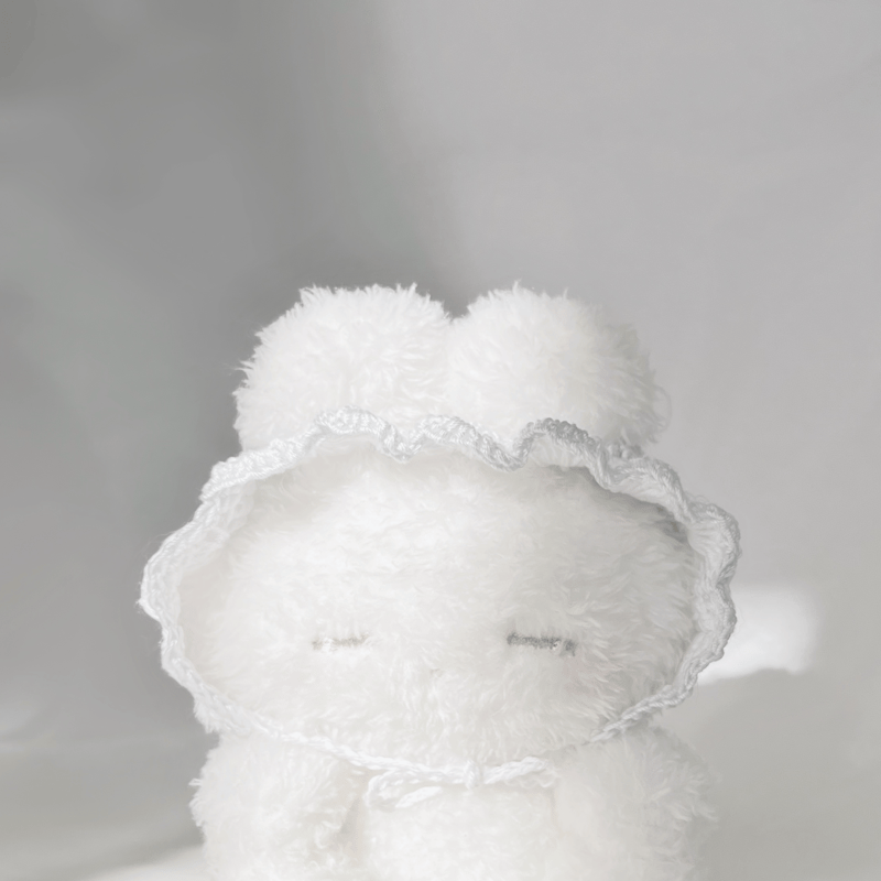 うさぎのねむちゃん＋レースのかぎ編みヘッドドレス REMME うさぎのねむちゃん＋レースのかぎ編みヘッドドレス REMME