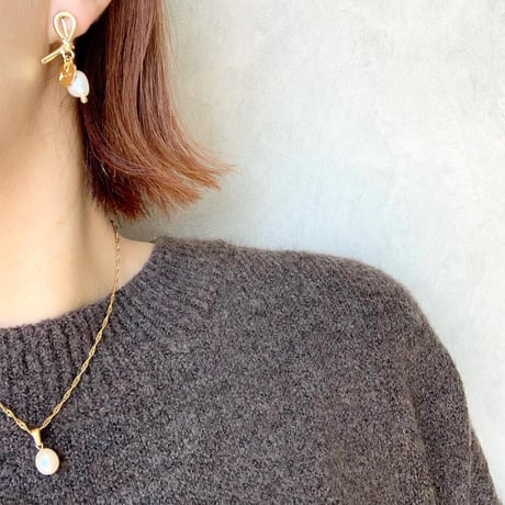 metal knot pearl