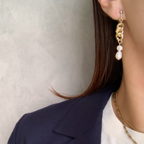 gold chain×freshwater pearl