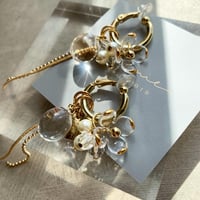 clear flower hoop