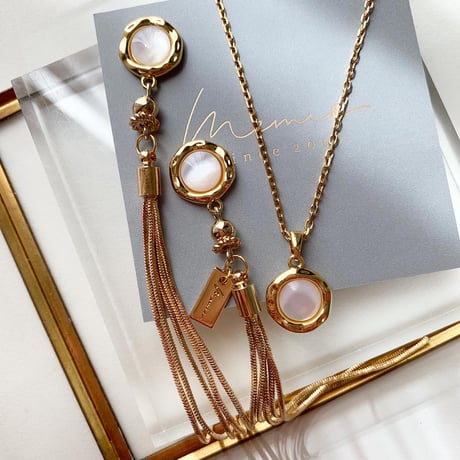 shell charm stainless chain necklace