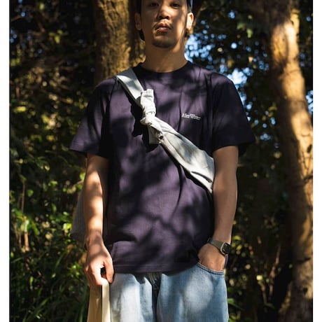 [After Winter] EDGE LOGO TEE - NAVY