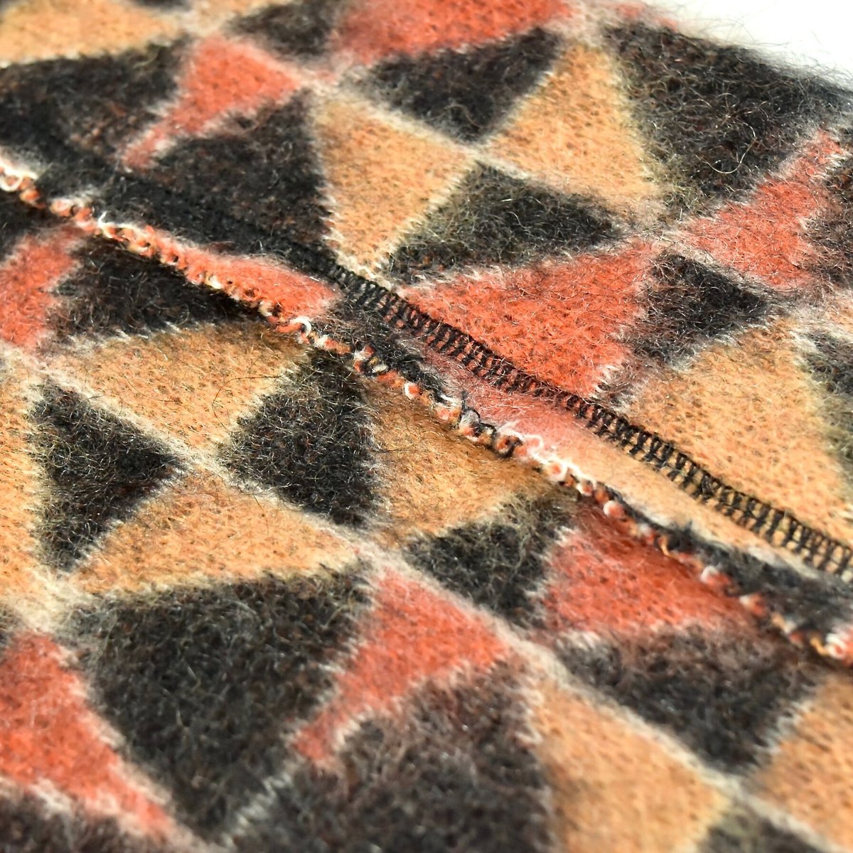 FACCIES] JACQUARD KNIT CD - BLACK | VALORE onl