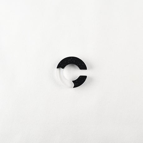 [Grayscale] MARBLE EARCUFF