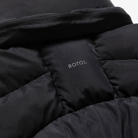 [ROTOL] CURVY DOWN JACKET - BLACK
