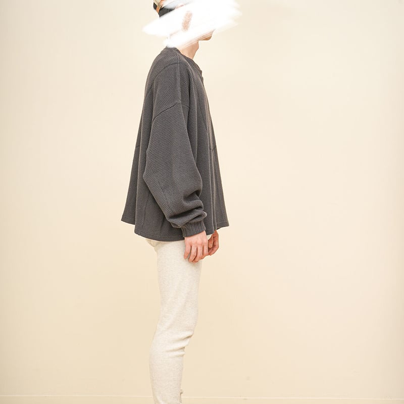 refomed リフォメッド / AZEAMI THERMAL TEE   charcoal