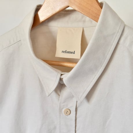 [refomed] WRIST PATCH WIDE SHIRT "OX" - IVORY
