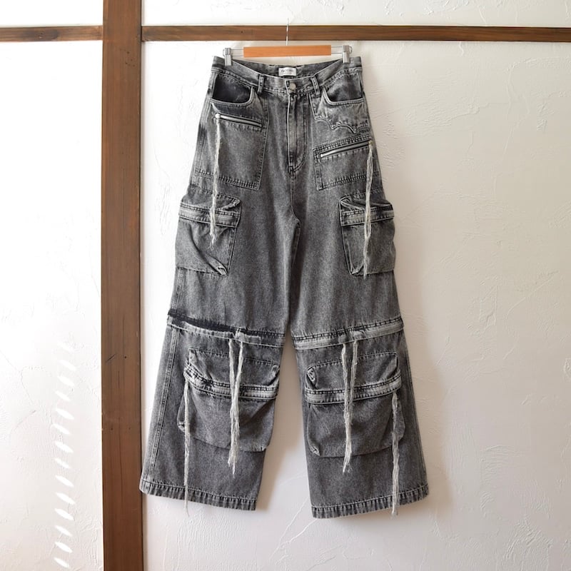 FACCIES] MULTI-POCKET DENIM CARGO PT - BLACK |