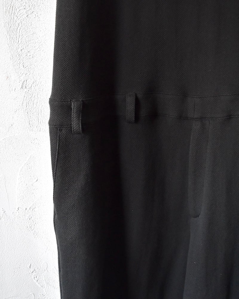 ABELIA EDOWARD GOUCHA] HANK JUMPSUIT - BLACK |