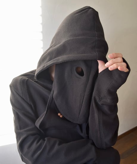 [JIAN YE] ORBIT MASK HOOD - BLACK