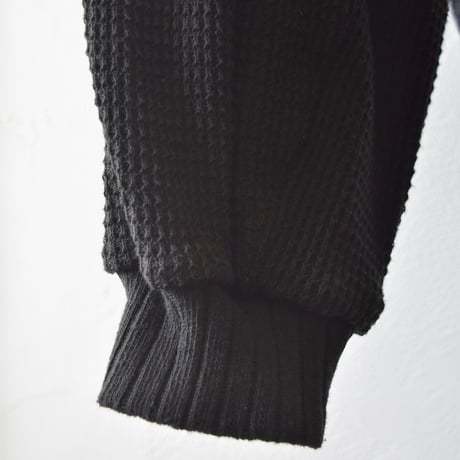 [refomed] AZEAMI THERMAL TEE - BLACK