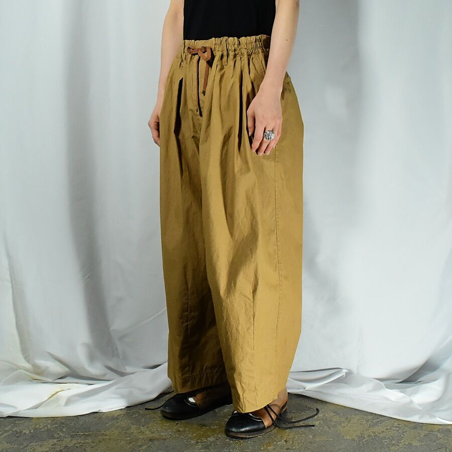 faccies ファッチーズ / WIDE TUCK PANTS - camel / ワイドタ...