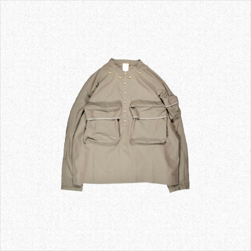 JIAN YE] STEPPED SHIRT - KHAKI | VALORE online