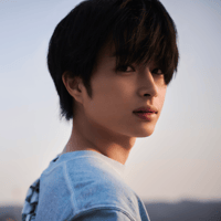 蛭田愛梨 写真集10冊特典お詫びコメント入り写真 Amazon.co.jp: 蛭田愛梨1st写真集『あい』 (書籍扱い) : 鈴木