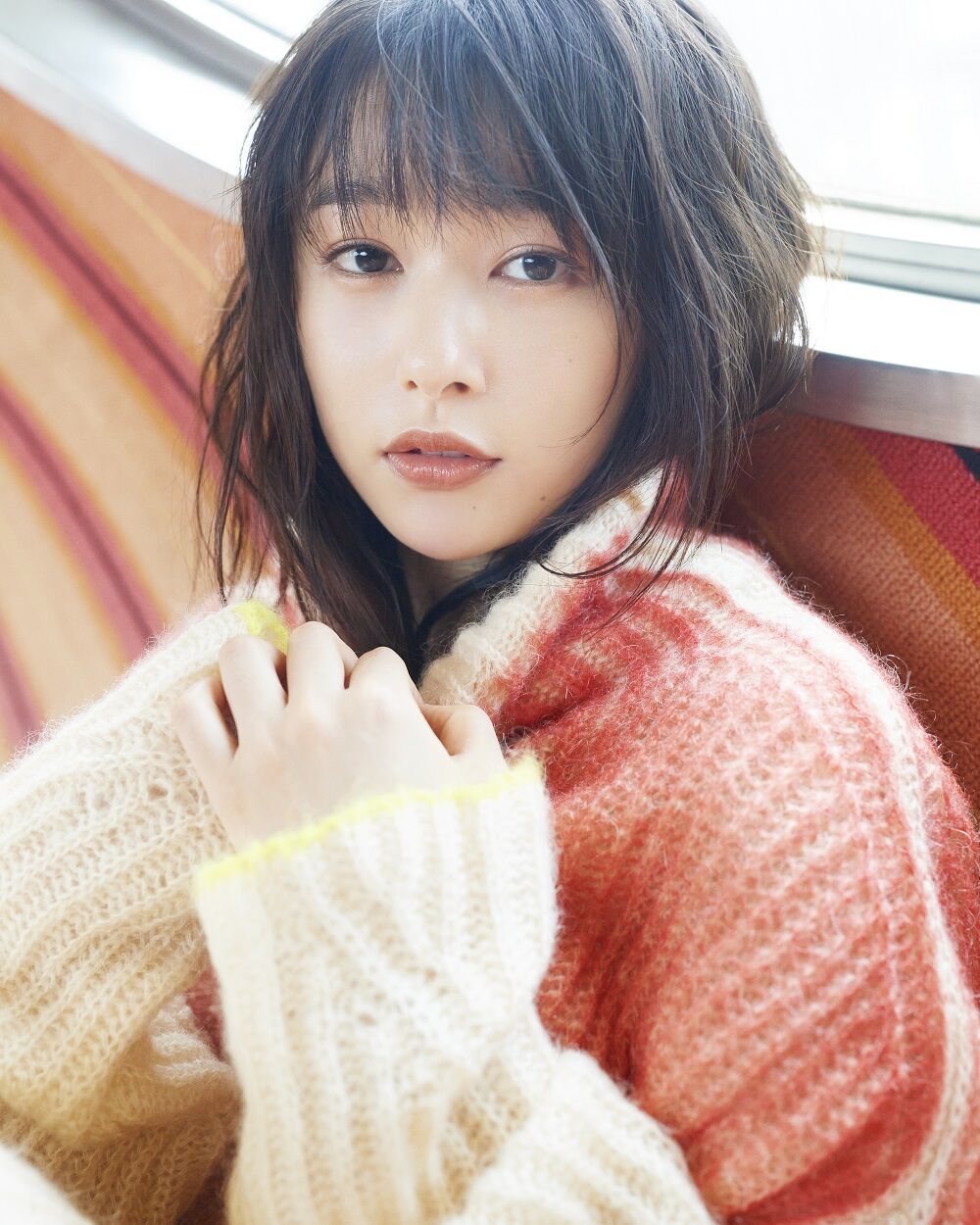 ヤングガンガン/桜井日奈子(2015.11.20)No.22 新連載 桜井日奈子2023カレンダーブックVVSTORES特典付き | VILLAGE
