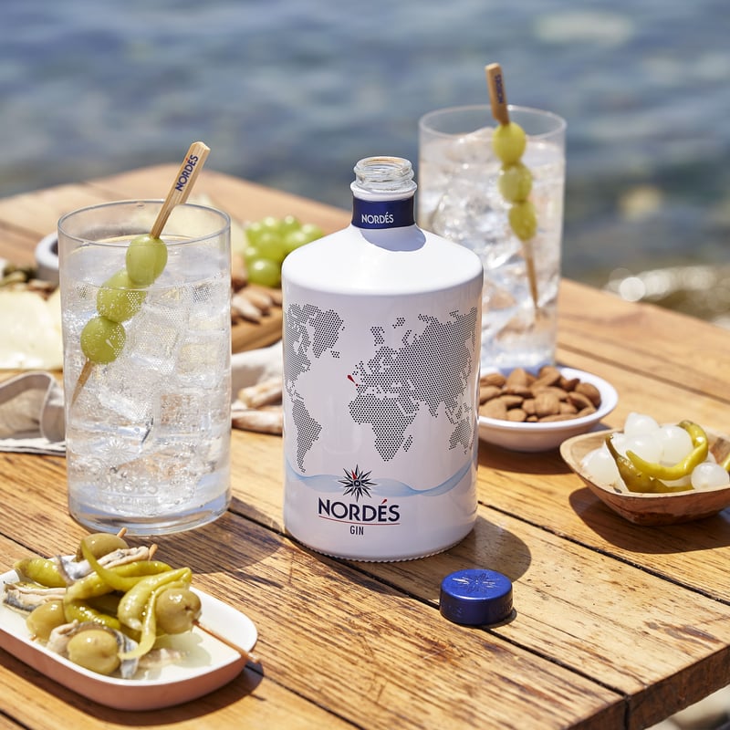 NORDES GIN 50ml ミニボトル | LADY TO DRINK|世界のクラフト NORDES GIN 50ml ミニボトル | LADY TO DRINK|世界のクラフト