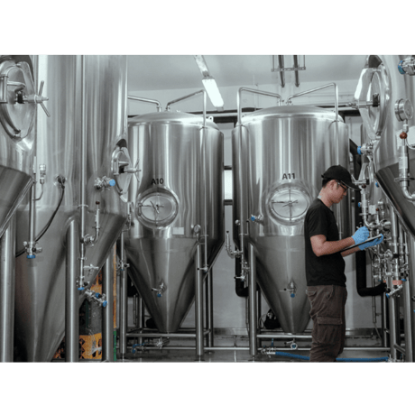 SUNMAI HONEY LAGER　サンマイ　ハニー・ラガー
