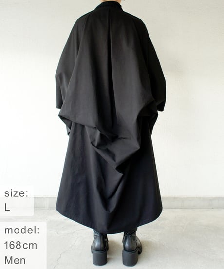 ORI  COAT「ゆったり着られる、生地の耳まで使った綿コート」