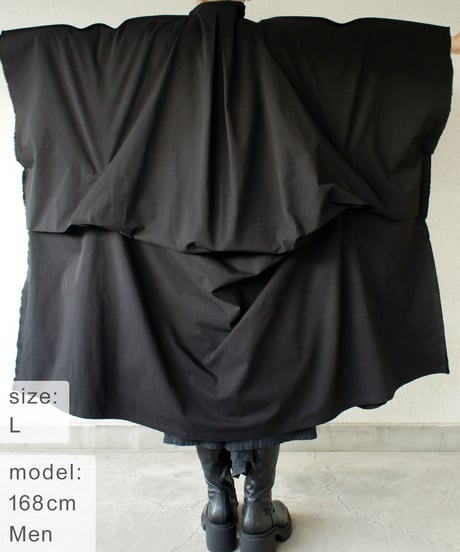 ORI  COAT「ゆったり着られる、生地の耳まで使った綿コート」