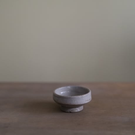 Japanese Vintage Vessel 李朝?~ 器 瀬戸焼 Japanese Vintage Vessel 李朝?~ 器 瀬戸焼 Japanese Vintage