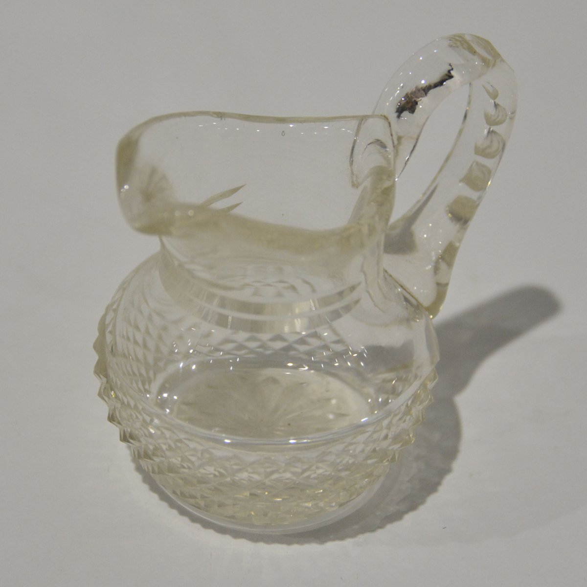 独創的 ヴィンテージ クランベリーガラス ハンドメイド 手吹きガラス