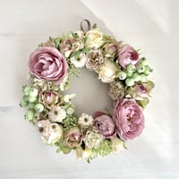 バラと蕾のリース　直径約22cm