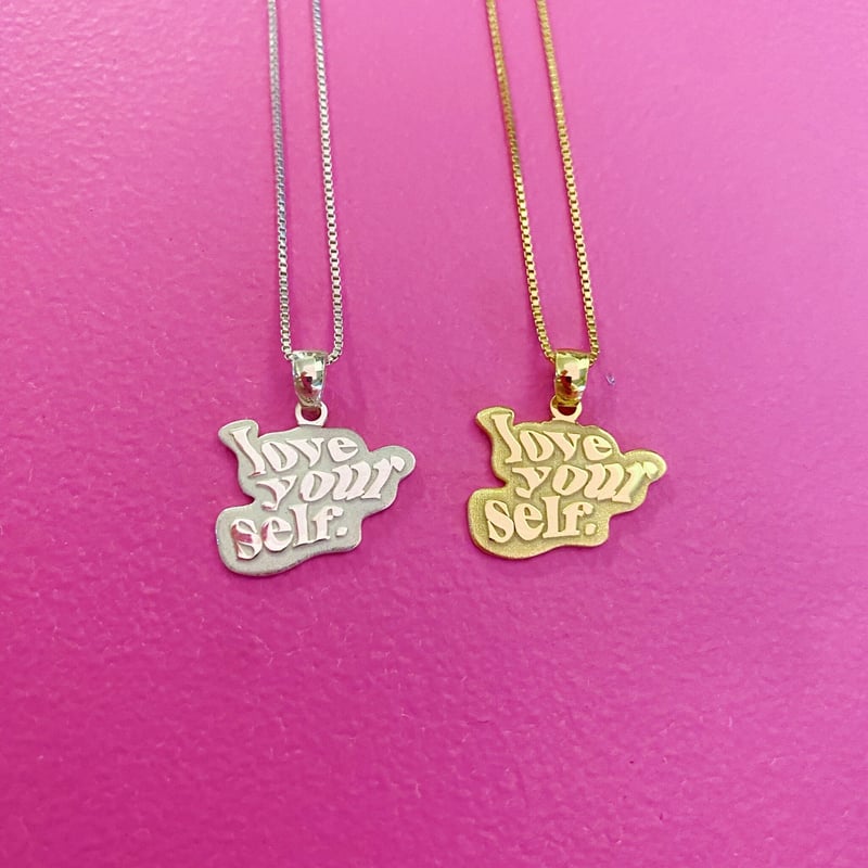 ネックレス・ペンダント love.oneself ネックレス・ペンダント love.oneself love yourself.ネックレス
