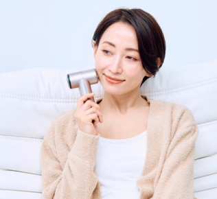 肌測定機能付きオールインワン美顔器 【GLOWCIOUS】 | 未来エステ研究所