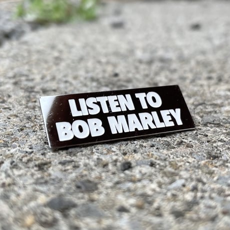 J&M　PINS　'LISTEN TO BOB MARLEY"