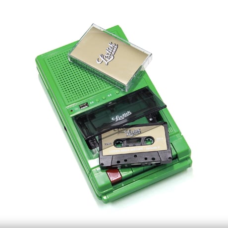 LIXTICK　PORTABLE CASSETTE PLAYER (TAPE SET)