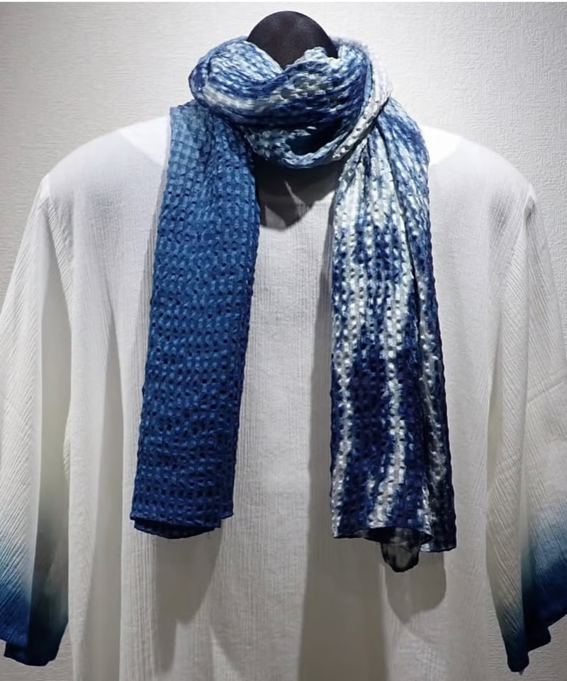 お値下げしました！シルクショール シルクふくれ格子藍染めショール 箱入り | ayanote's STORE