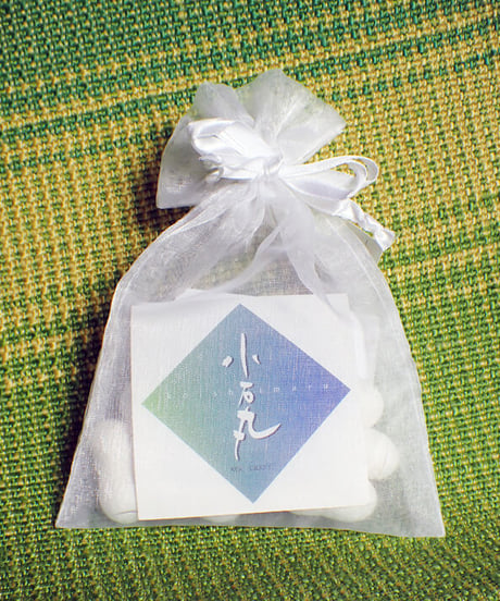 綾の小石丸繭(まゆ）10個入り