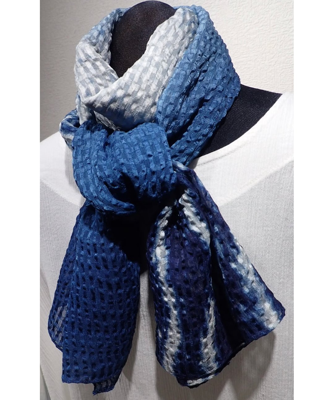 藍染めショール シルクふくれ格子藍染めショール 箱入り | ayanote's STORE