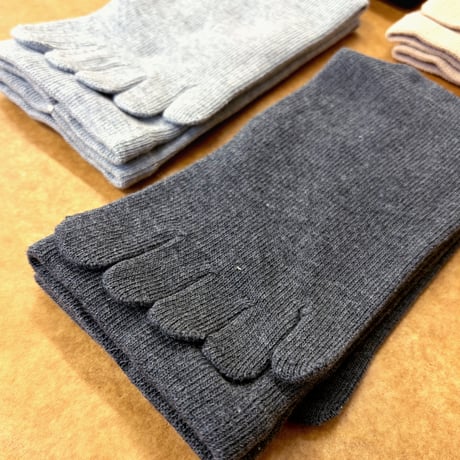 ゆったり口ゴム 抗菌防臭 五本指ソックス（25-28cm）