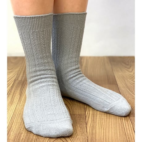 432　表絹100％リンクス柄クルーソックス／22-24cm