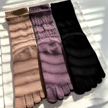 指先までぽかぽか。毛混あったか5本指ソックス（22-25cm）