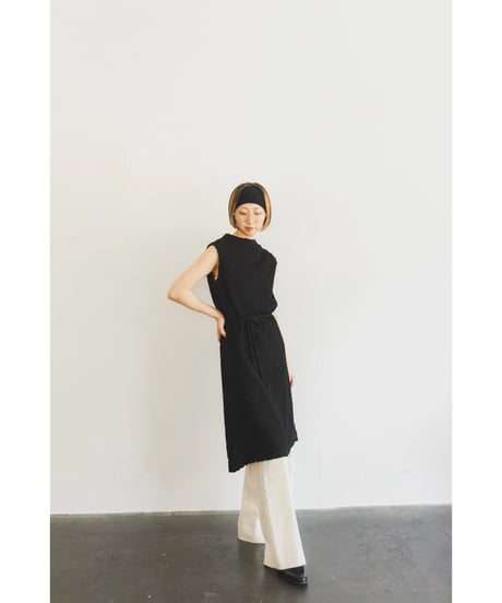 1950's Delicate crochet-look lace dress / made in USA