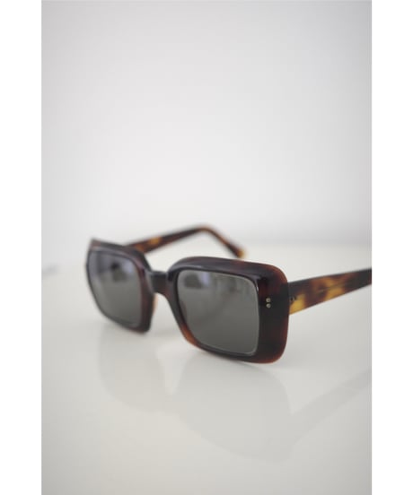 1970's dead stock square sunglasses / made in France