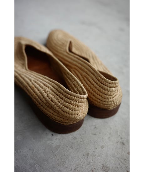 Raffia flat shoes