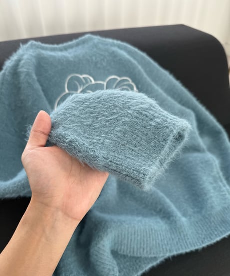 R-chan Shaggy Knit