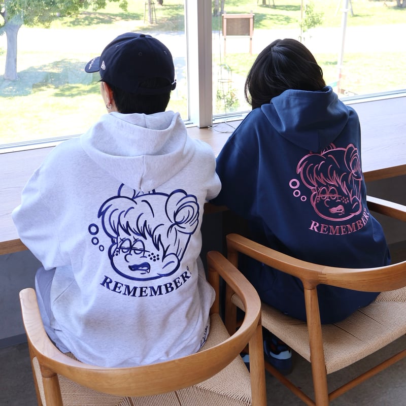 Remember Logo Hoodie | Remember.