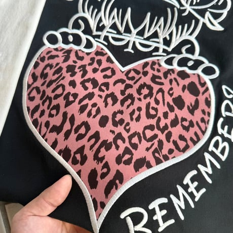 Hugging Heart Graphic Tee