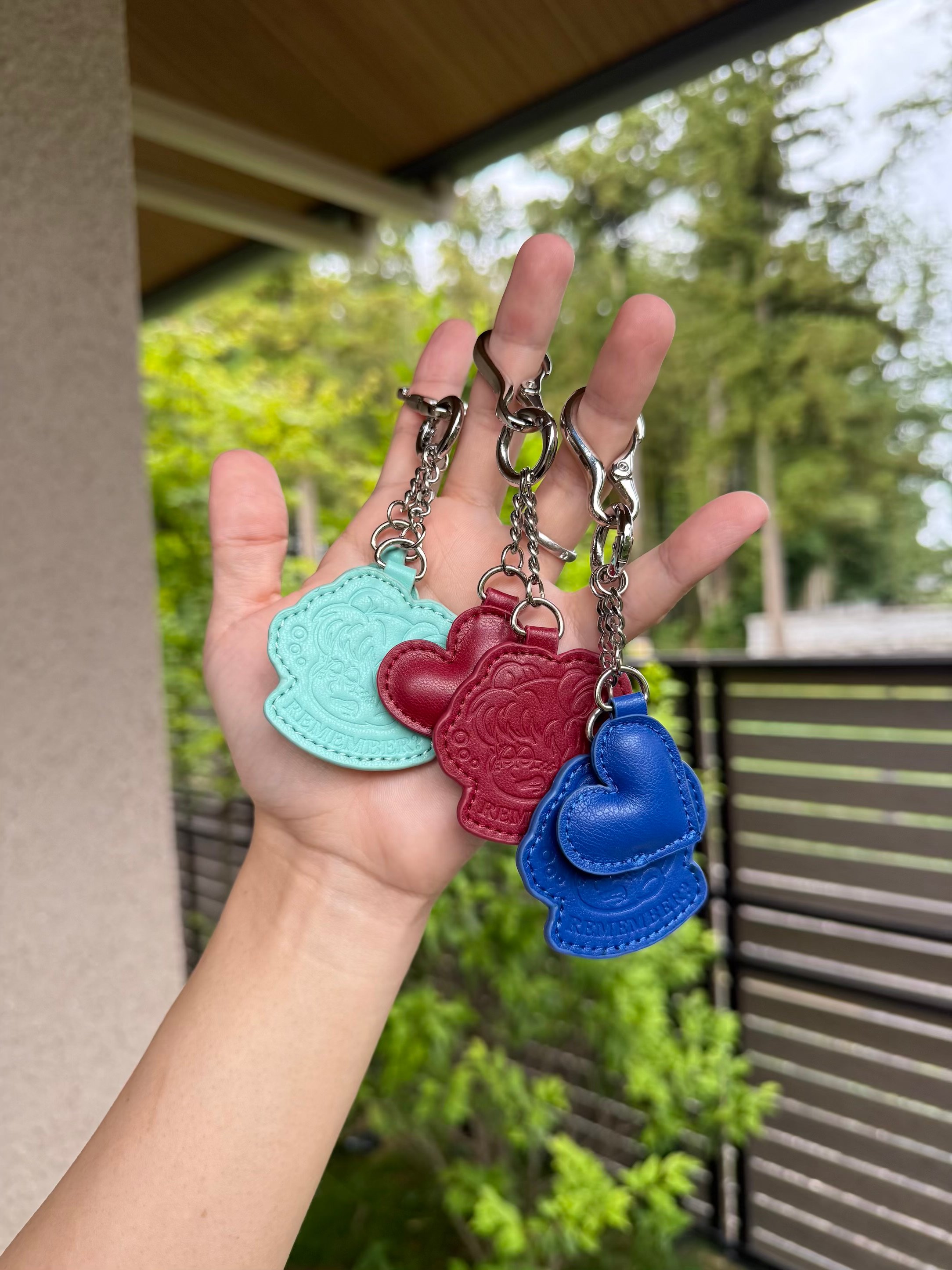 Remember Charm Carabiner | Remember.