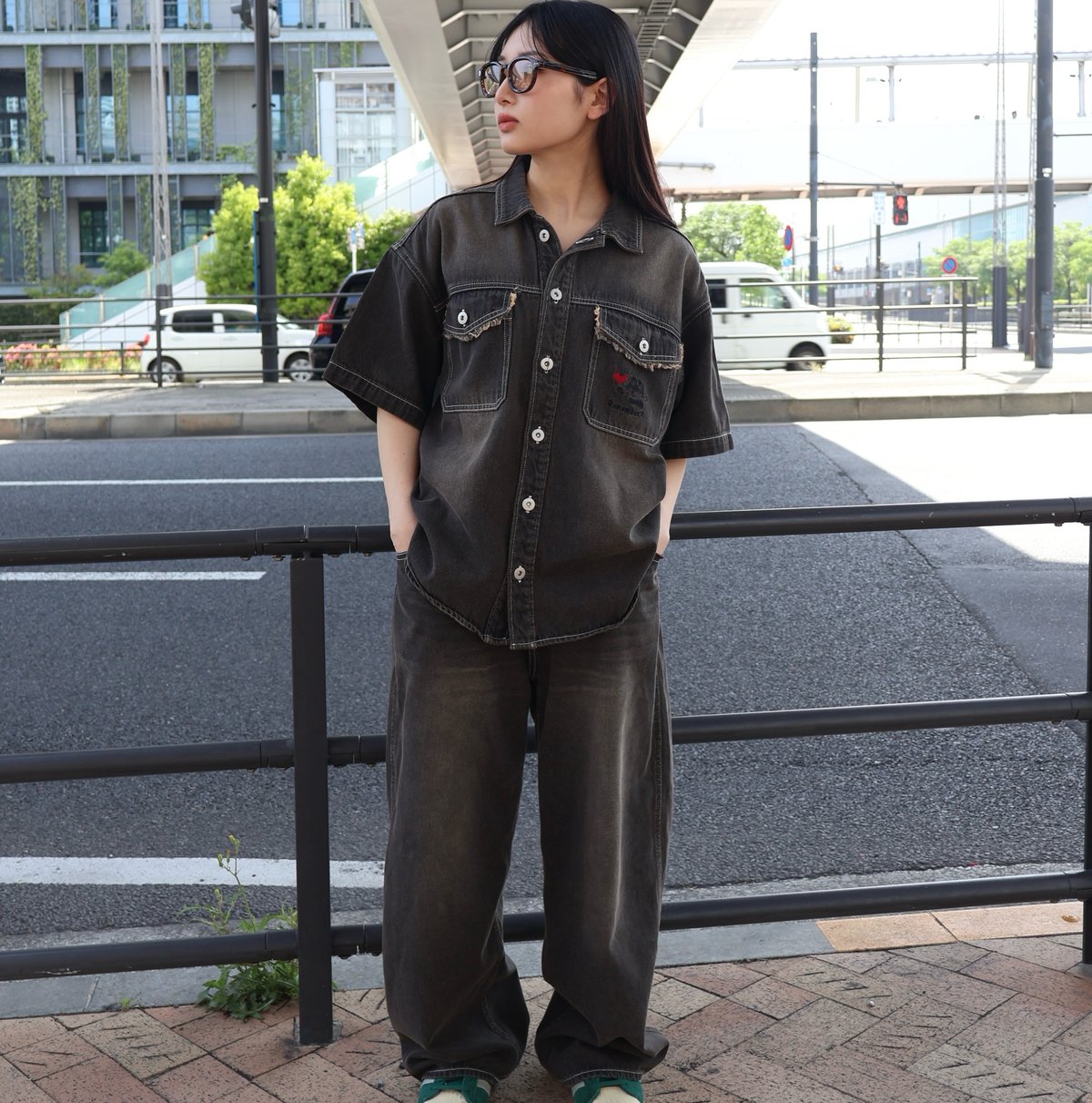 パンツ Remember VINTAGE LIKE DENIM LOOSE PANTS fit=scale-down,w=1200