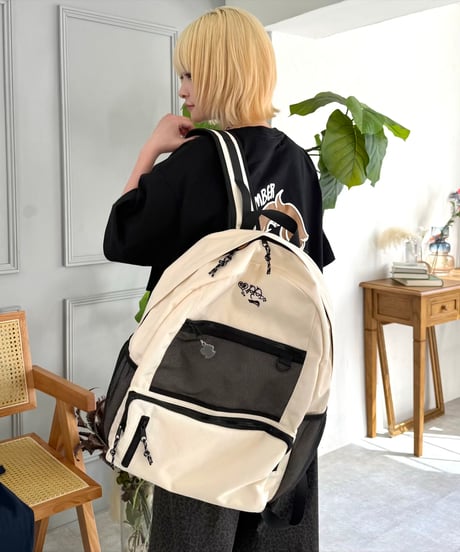 【送料無料】LogoCharm 5Pocket Backpack