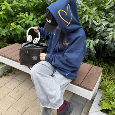 3D♡Rhinestone Hoodie